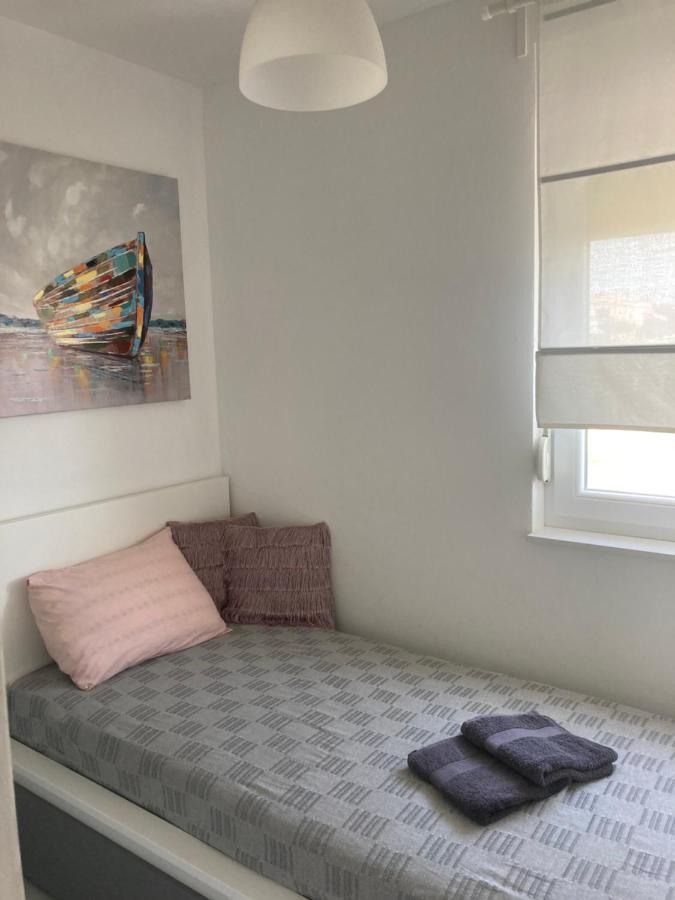 Apartman Hmelina Vrsi Buitenkant foto